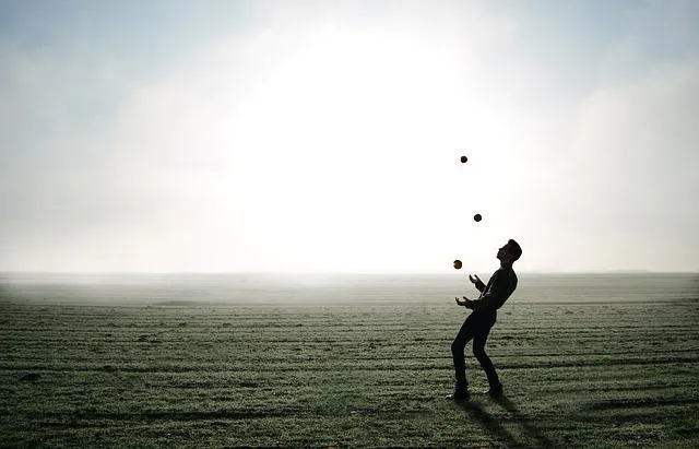 There is something magic about watching professionals juggle